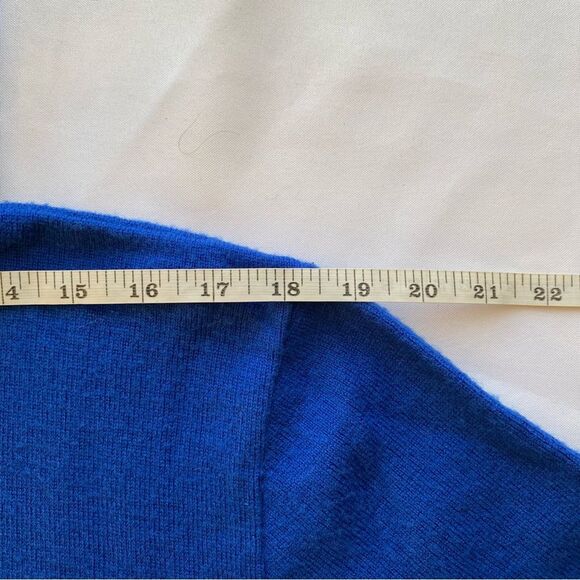 Vintage Pendleton Blue Virgin Wool Winter Ready Turtleneck Sweater Size Medium - Picture 12 of 14